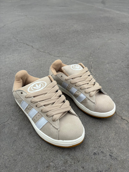 Adidas Campus Beige suela caramelo