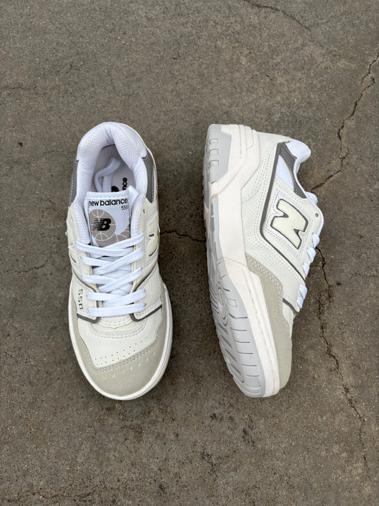 New Balance 550