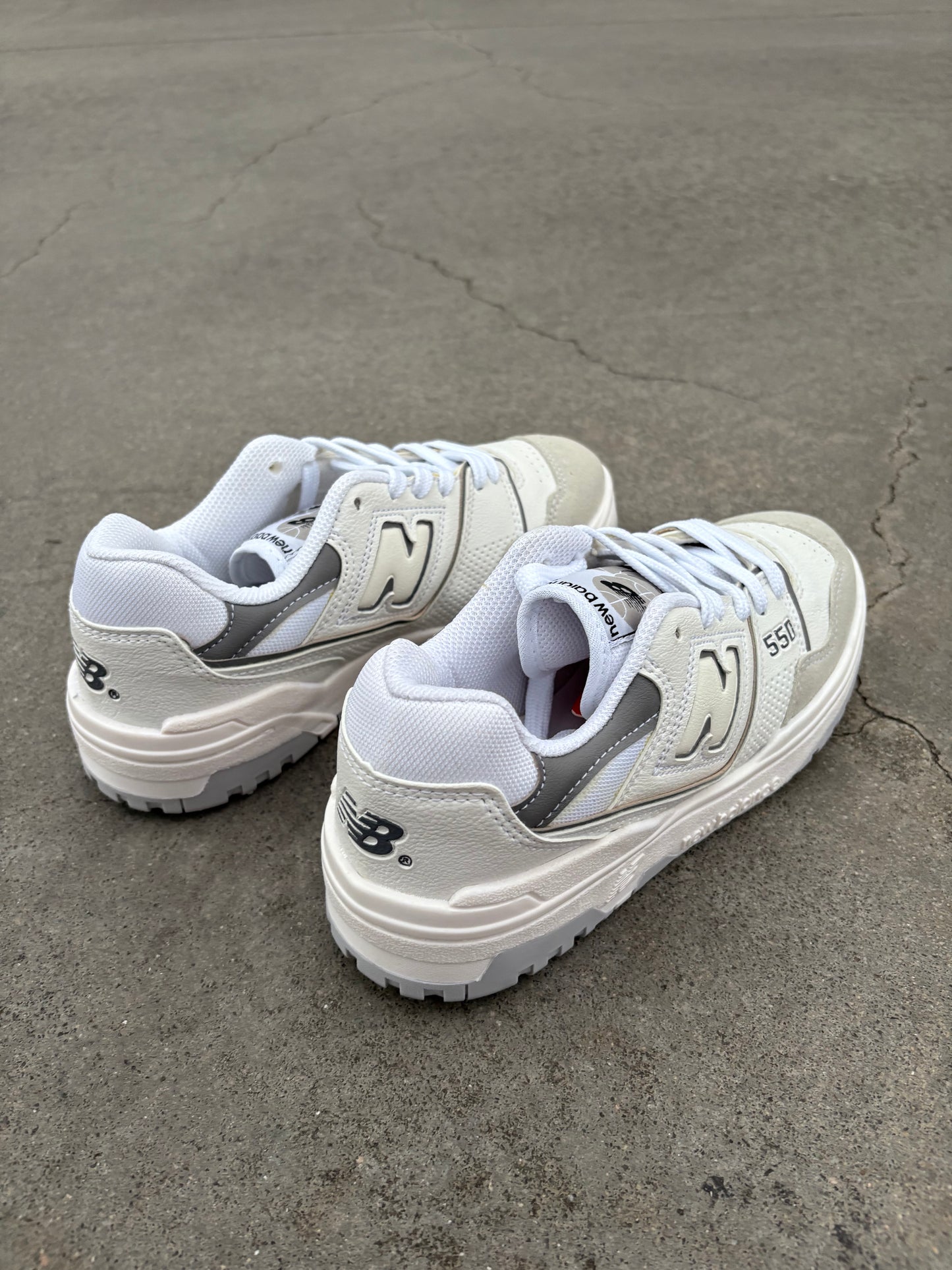 New Balance 550