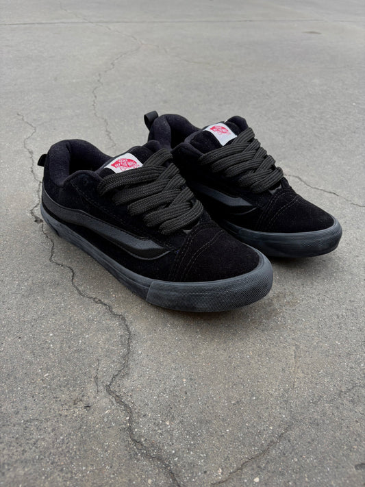 Vans Knu Blackout